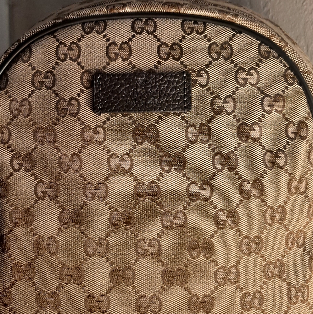 100% Backpack Gucci original